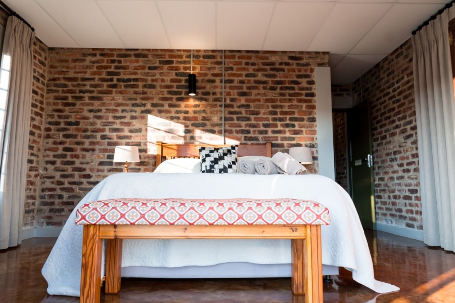 8 Bedroom Property for Sale in Parys Free State